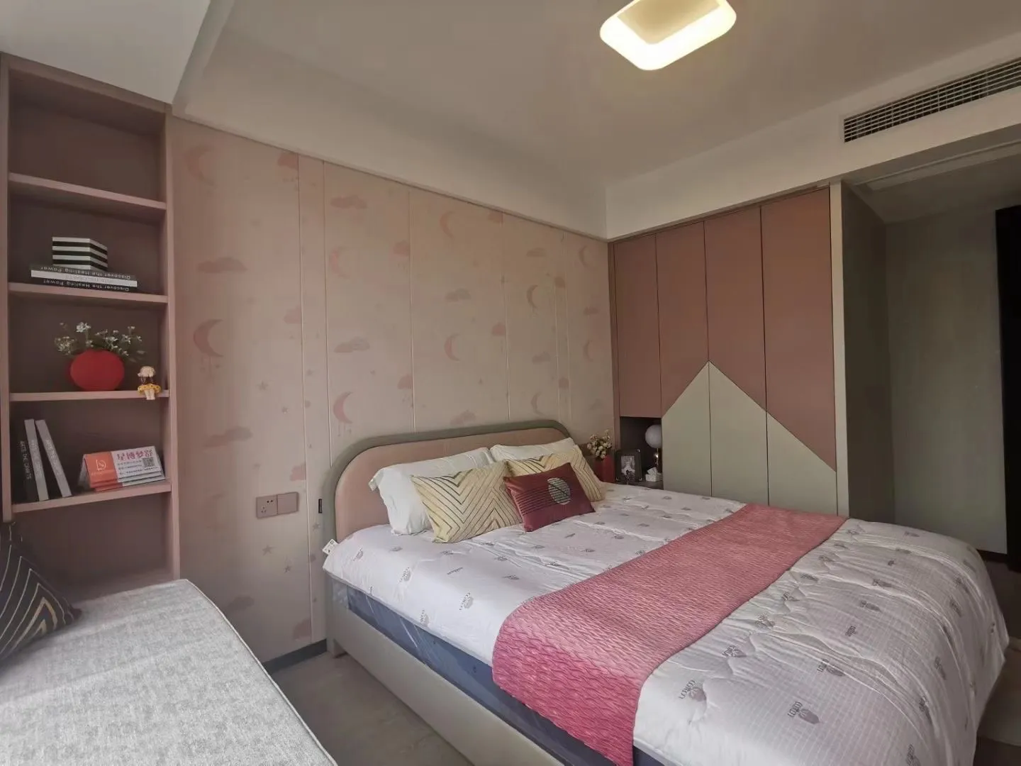 欧派家具包吃住月入9千 欧派家居门店上班咋样