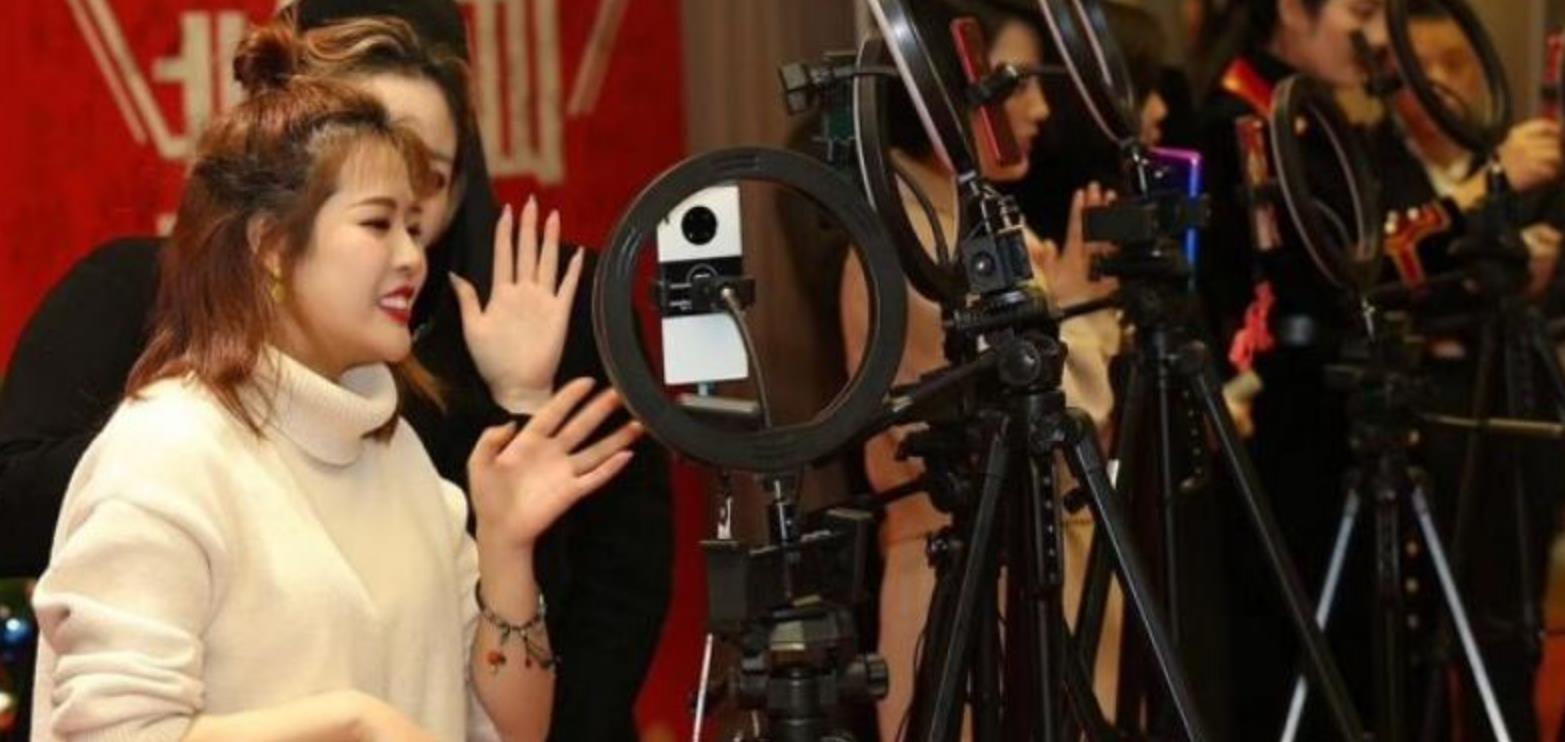 直播新人月入8K可带 新人直播能挣钱吗