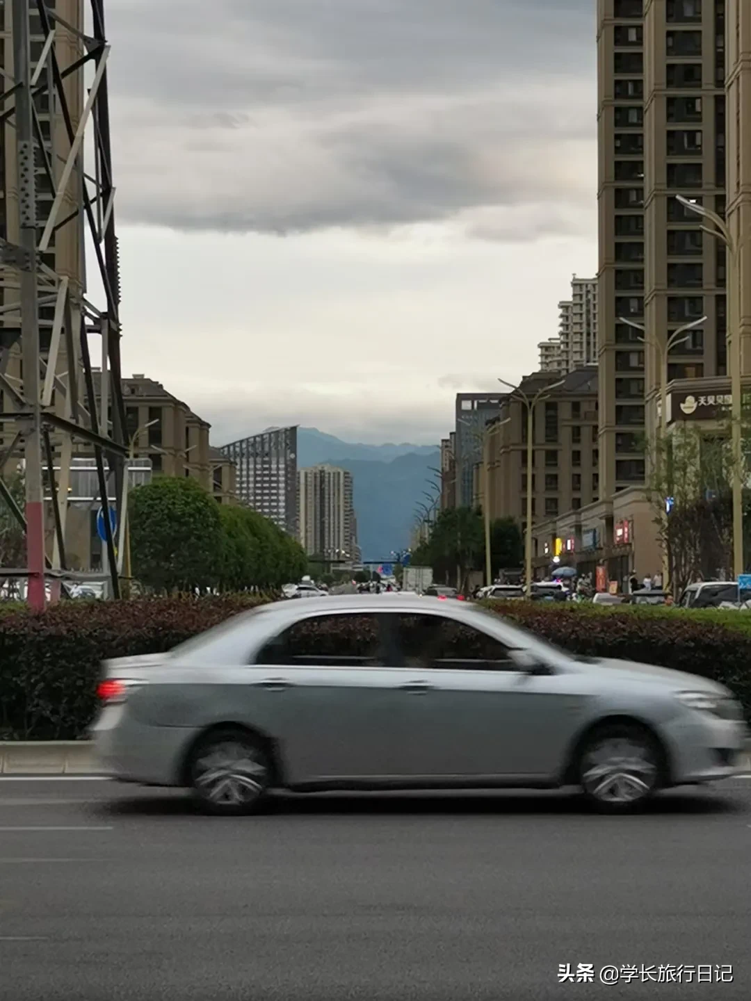 三口之家月入多少才能生活 三口之家正常收入