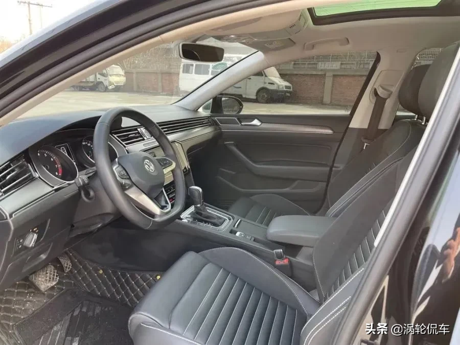 月入多少能买b级车