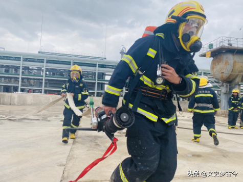 消防衔对应军衔图表