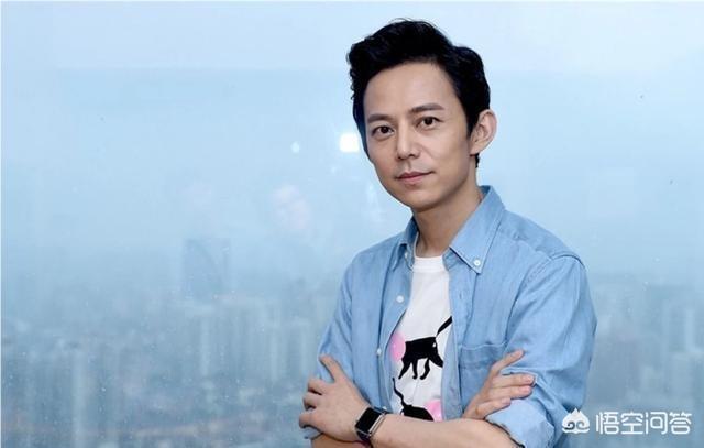 何炅断背门,你们觉得何炅是个什么样的人？