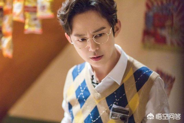 何炅断背门,你们觉得何炅是个什么样的人？