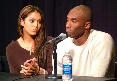 瓦妮莎怀了第五胎真的吗？科比的妻子跟谁有绯闻瓦妮莎私下生涯