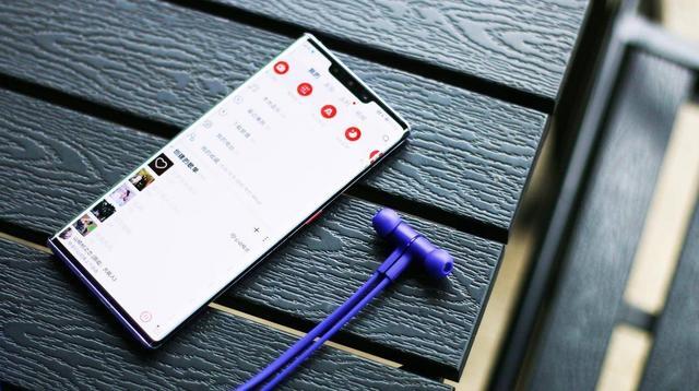 华为无线蓝牙耳机使用说明（一款挂脖子上高颜值的无线蓝牙耳机）