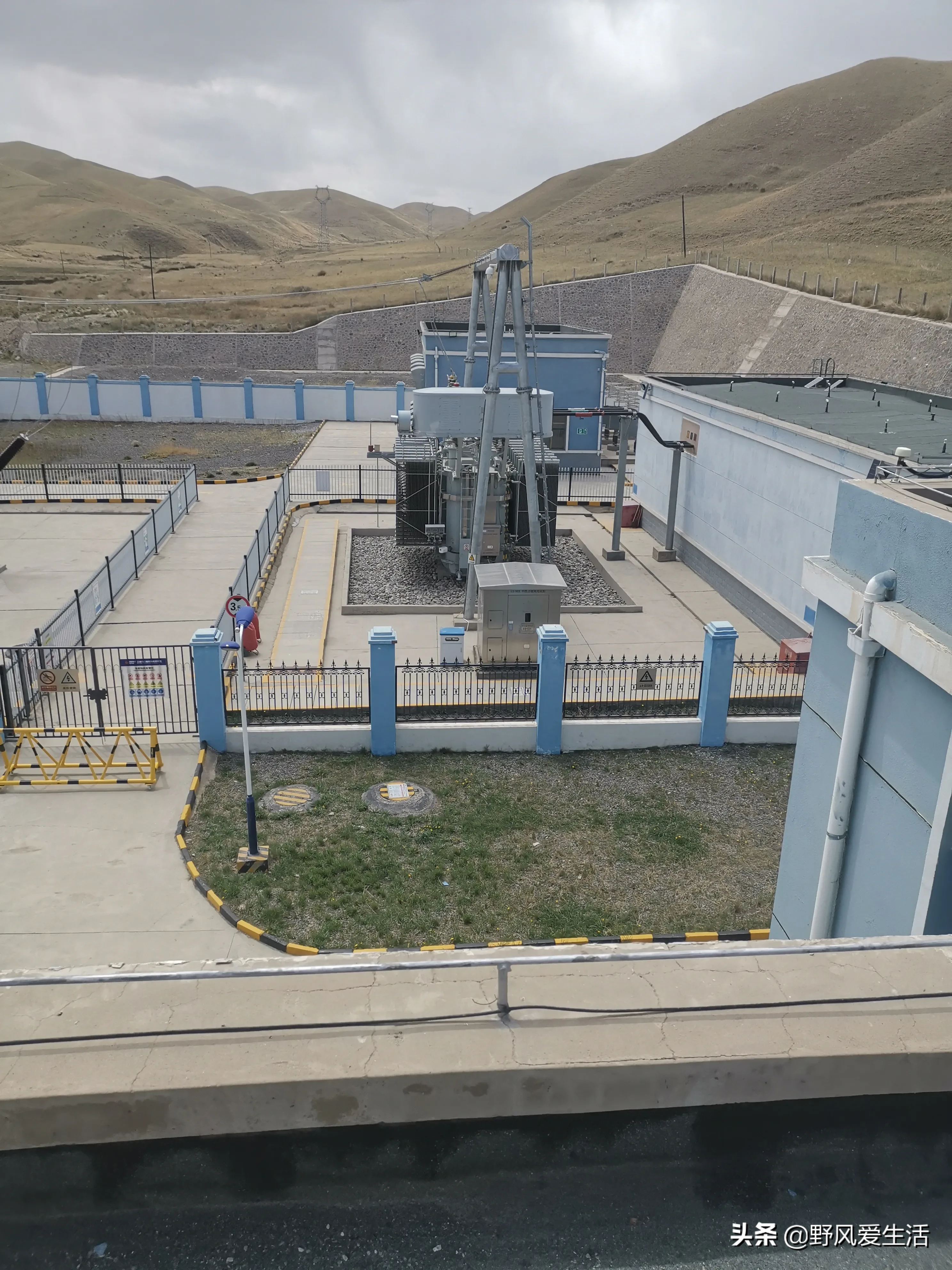 月入一万扣完五险一金 月薪6500扣完五险一金