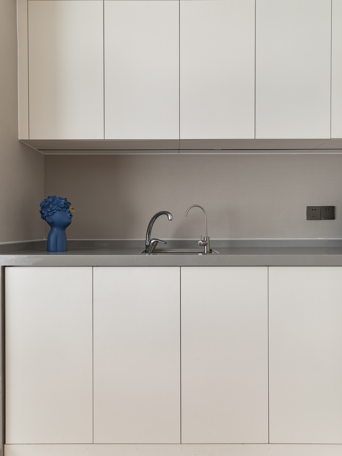 月入百万的吊顶图片