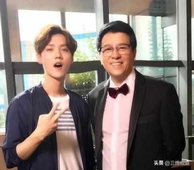 关晓彤满族原名叫什么（关晓彤个人简历资料）