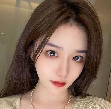 Twitter顶级颜值网红（Babanaix）私拍