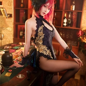 动漫博主《 沧霁桔梗》cos主播录播