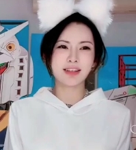 抖音网红《一只霸王兽》土豪双视角直播回放