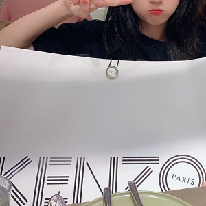 高颜值大学生《龚倩莹》绯闻私密泄露