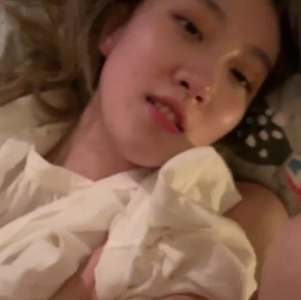 字母圈00后美女学狗叫