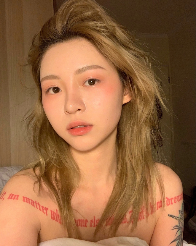 抖音机车女神《痞幼》私拍写真照片黑料900