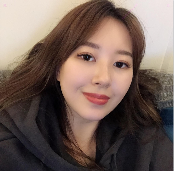 某大学新闻系校花网红资源