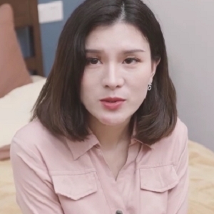 TS租女朋友回家过年过夜要加钱将计就计套路父亲