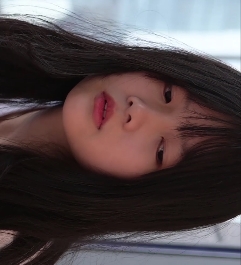 高跟热裤美女私人街拍