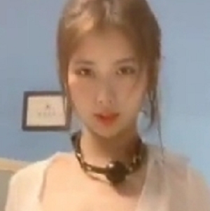 虎牙主播猫小猫《抱抱猫儿吧》直播回放付费视频