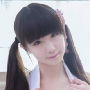 推特up主<丸丸子>展现足技合集