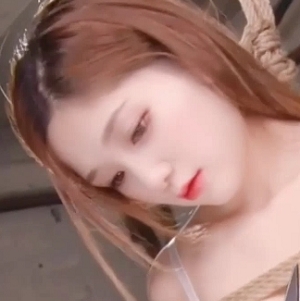 蜜桃传媒-后推车极品御姐多倍的快乐