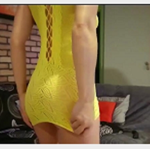 P站重口戏码女神(Lilimini)三明治私拍合集