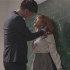 放學後的教室想被老師狠狠的CR [1V-355M]