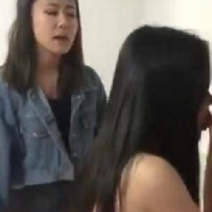 女子报复男友劈腿，曝光抓包现场的劲爆视频【11V共356M】