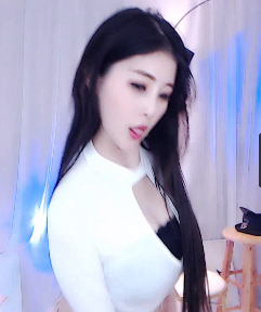 斗鱼气质美女（苏西奈） 直播热舞，曼妙身材摇曳生姿