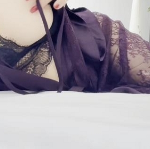 “迷人紫色睡袍，olive_HD品质保证！”