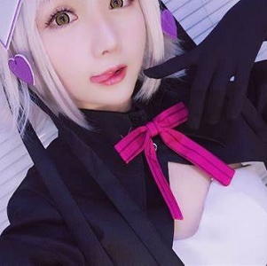 《美少女私藏小秋秋合集，让你心动不已》