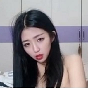 与漂亮小姐姐大战，戴上头套，男人必备！