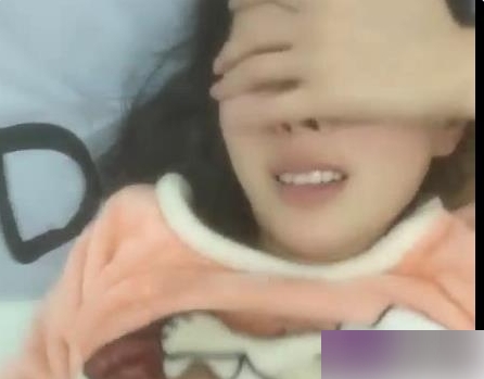 九一论坛（少女杀手）拍摄粉红睡衣的小女友，娇羞粉嫩小萌妹【1.20 GB】