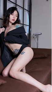 成熟女人的浮力姬舌尖上的神秘处