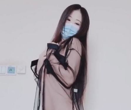 户外浅笑心柔合集45p140v+6.6g