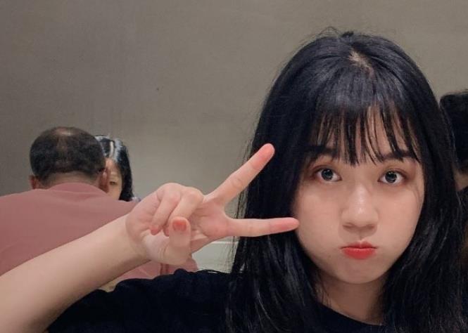 高颜值学生龚倩莹私密资源合集推荐，782MB视频精品绅士必看