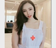 梦菲桐香私拍视频:勾引上司剧情定制,网红火爆!