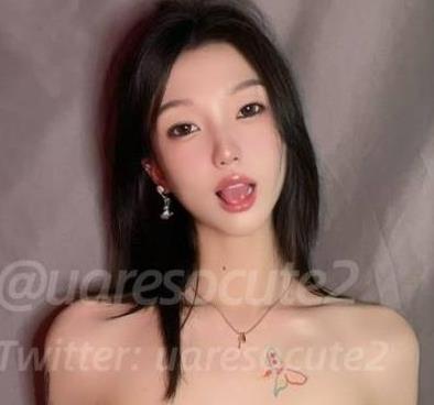 推特美女uaresocute2小合集，6个视频562张图片