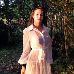 高端打野女神Naomi：34V视频，3.1G资源，全付费私拍展示