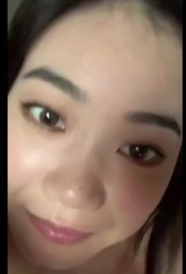 四川婆娘自拍用嘴视频，男友分手无M无保护，露脸，下载观看