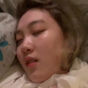 精选大学生妹子晨晨,资源丰富,25V,2.4G