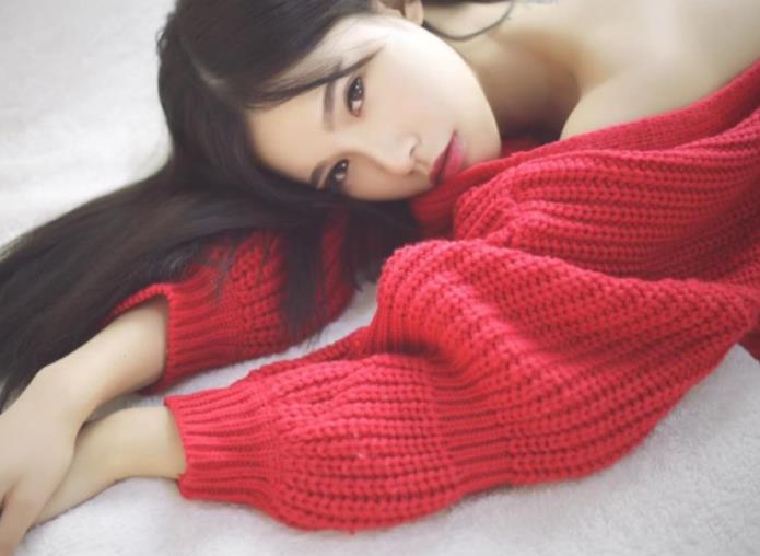 兔牙萌萌呐喊视频：金主不要！