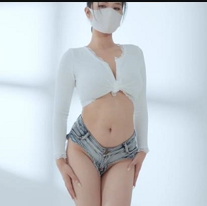 Nina瑜伽自拍特写21分钟，惊艳细节，小伙伴下载观看