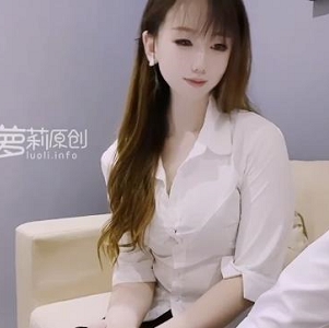 网红萝L父债一线天自拍视频31分钟美白肥美包包黑边水下载观看