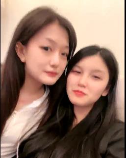 顶级御姐闺蜜玩三人游蜜糖姐妹自拍时长近3小时