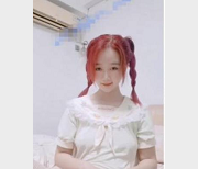 91短视粉丝团视频大礼包，美女小嫩妹美少妇黑丝美人，91V5.9g高清无圣光，某处鱼事件全记录