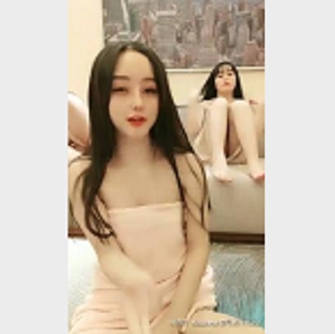 精选主播小热巴闺蜜打粑粑自拍全网爆火合集