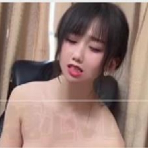 小桃酱高颜值主播资源包，208MB视频，可爱卡哇伊旗袍路人挑战