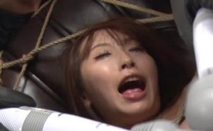 美咲結衣黑帮群J挨玩道具跳D轮番享释娆大道具双棍接力冒泡泡大片