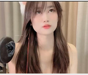 stripchat女神anan_babe自拍口H视频49分钟，冲击器道具精彩表演