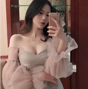 魔法秋秋自拍20分钟视频公开发布,粉嫩颜值惊艳身材,网友热议观看